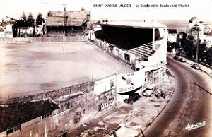 Alger - Saint-Eugene - Le Stade et le Bd Pitolet